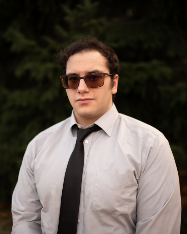 A professional photo of Josh Torres